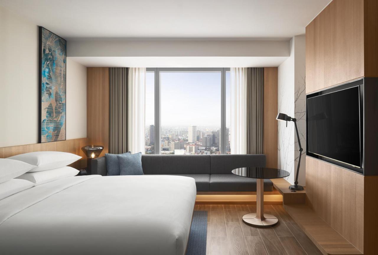 Hotel Fairfield By Marriott Phnom Penh Esterno foto