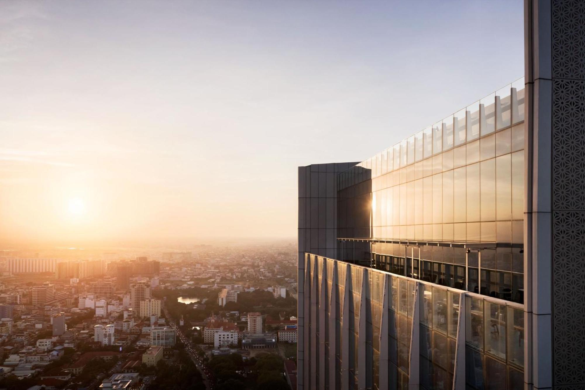 Hotel Fairfield By Marriott Phnom Penh Esterno foto