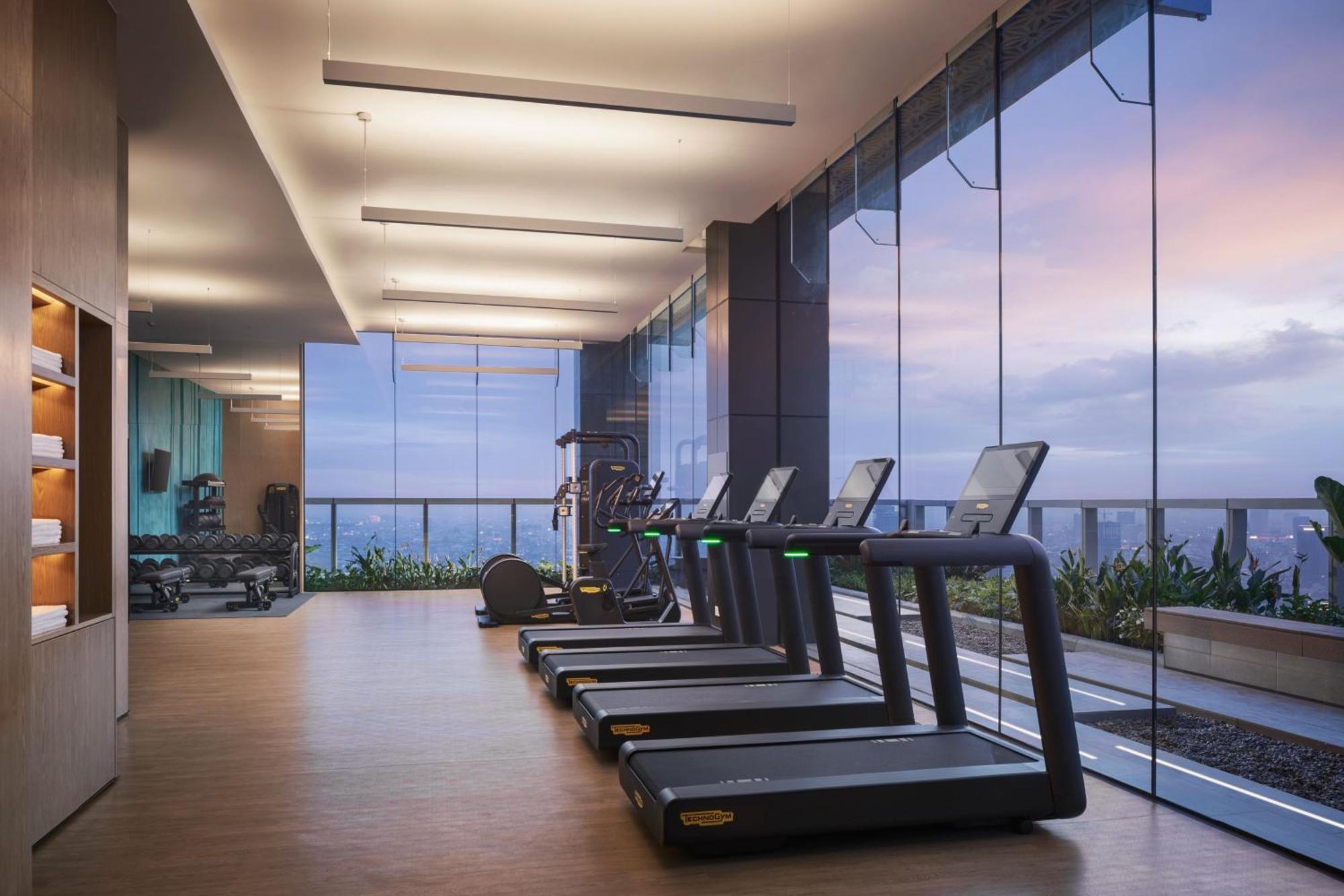 Hotel Fairfield By Marriott Phnom Penh Esterno foto